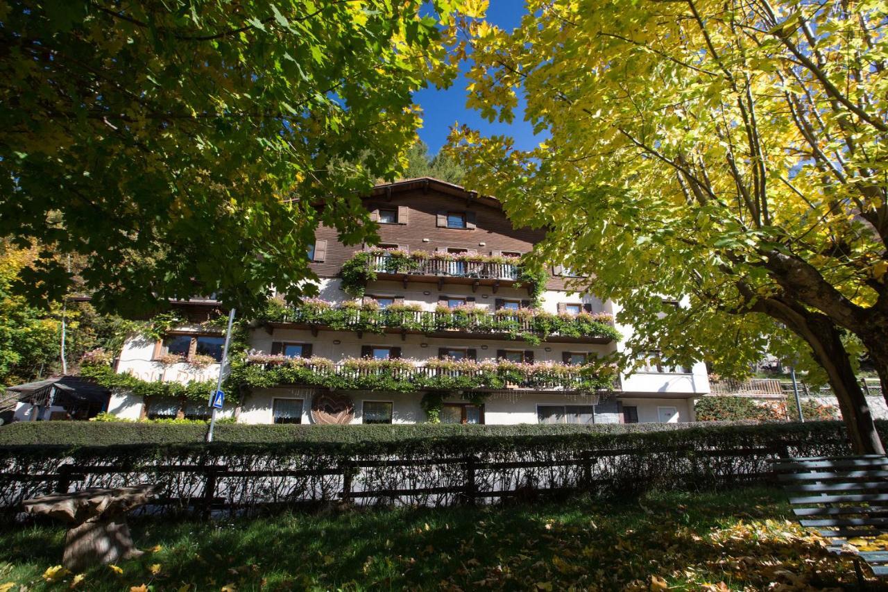 Hotel Daniela Bormio Kültér fotó